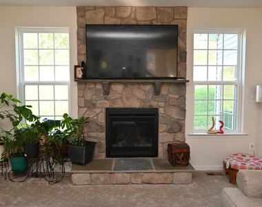 2978 Knight Court - Photo Thumbnail 12