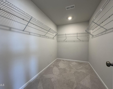 104 Jade Creek Drive - Photo Thumbnail 20