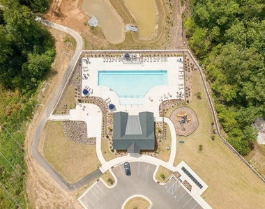 104 Jade Creek Drive - Photo Thumbnail 42