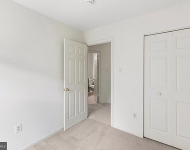 23 Roger Valley Court - Photo Thumbnail 16