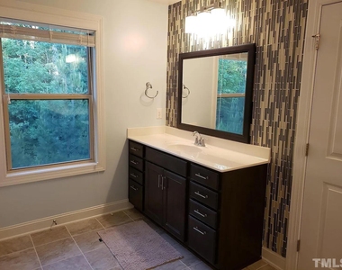 419 Alamosa Place - Photo Thumbnail 11