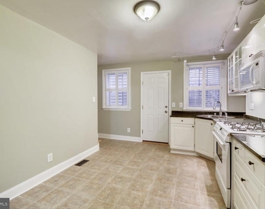 1020 W Lombard Street - Photo Thumbnail 7
