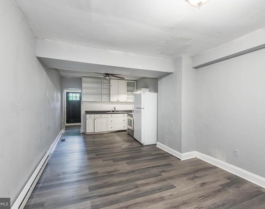 1124 Washington Boulevard - Photo Thumbnail 4