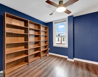 127 N Glover Street - Photo Thumbnail 8