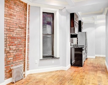 West 103rd Street, Unit 1fw - Photo Thumbnail 3