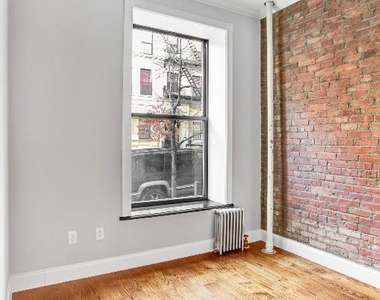 West 103rd Street, Unit 1fw - Photo Thumbnail 2