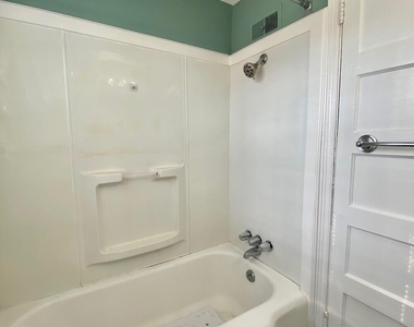 1927 Ward Street - Photo Thumbnail 23