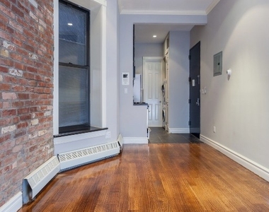 East 28th Street  - Photo Thumbnail 2