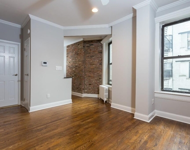 432 East 13th Street - Photo Thumbnail 5
