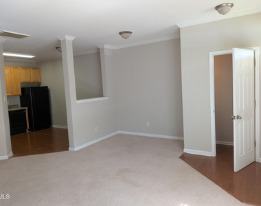 11720 Mezzanine Drive - Photo Thumbnail 4