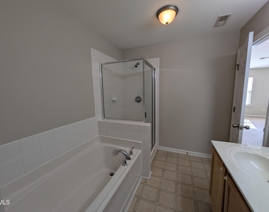 11720 Mezzanine Drive - Photo Thumbnail 8