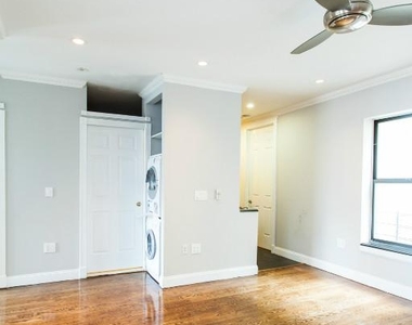 326 East 100th Street - Photo Thumbnail 1