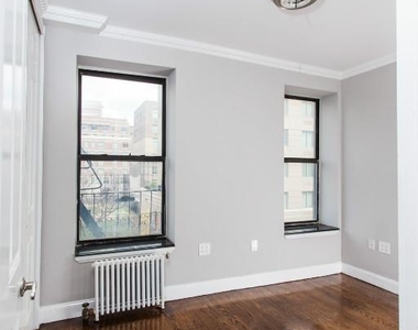 326 East 100th Street - Photo Thumbnail 2
