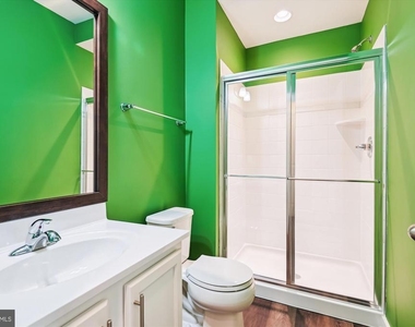 1679 Signalman Court - Photo Thumbnail 17