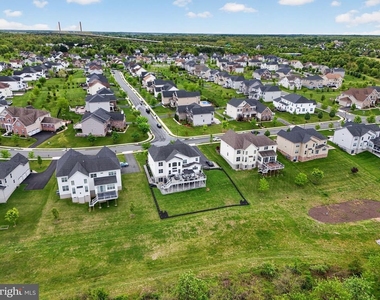 1036 Matthew Way - Photo Thumbnail 49