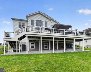 1036 Matthew Way - Photo Thumbnail 44