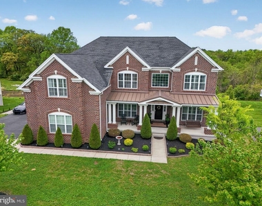 1036 Matthew Way - Photo Thumbnail 56