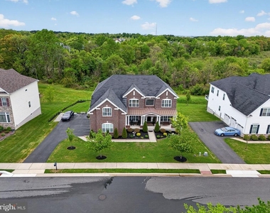1036 Matthew Way - Photo Thumbnail 51