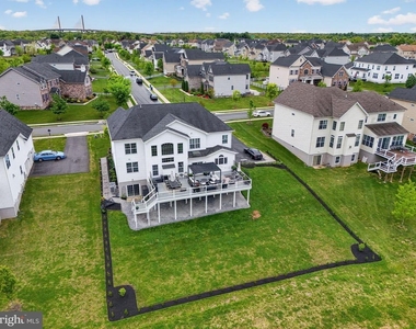 1036 Matthew Way - Photo Thumbnail 55