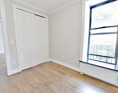 202 East 13th Street - Photo Thumbnail 2