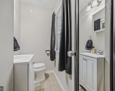 1 Waltham Street - Photo Thumbnail 18