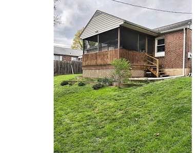 706 S College Avenue - Photo Thumbnail 14