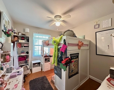 2813 Barmettler Street - Photo Thumbnail 13