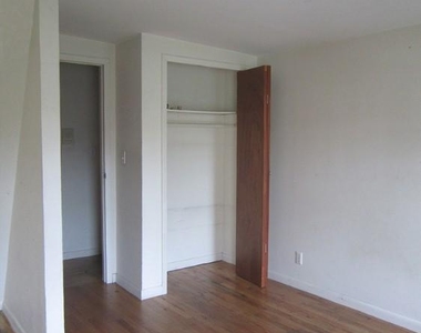 411 East 12th Street - Photo Thumbnail 3
