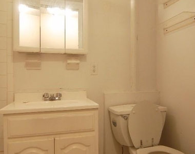 411 East 12th Street - Photo Thumbnail 2