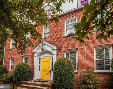 2335 40th Street Nw - Photo Thumbnail 1