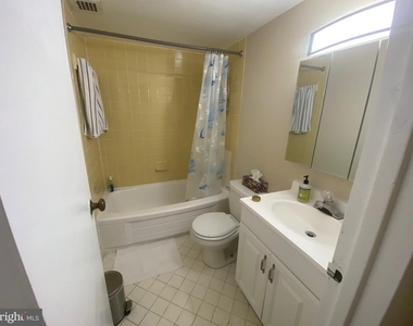 2030 F Street Nw - Photo Thumbnail 5