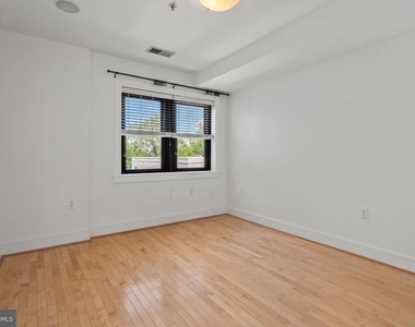 1524 Independence Avenue Se - Photo Thumbnail 17