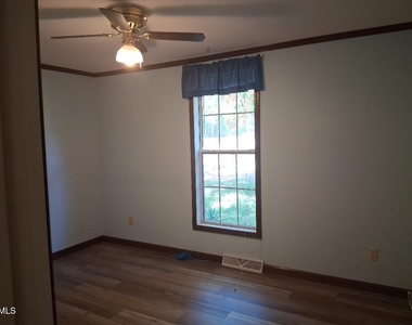 20 Rus Drive - Photo Thumbnail 11