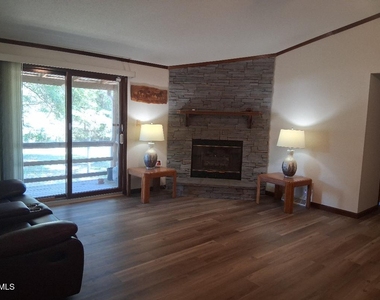 20 Rus Drive - Photo Thumbnail 4