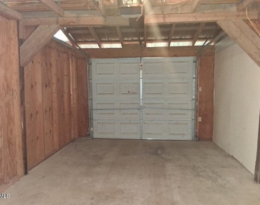 20 Rus Drive - Photo Thumbnail 20