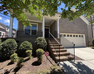 1009 Magnolia Blossom Lane - Photo Thumbnail 10