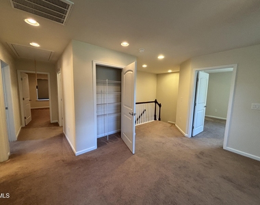 1009 Magnolia Blossom Lane - Photo Thumbnail 57