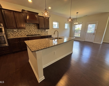 1009 Magnolia Blossom Lane - Photo Thumbnail 34