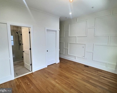 1420 Staples Street Ne - Photo Thumbnail 15