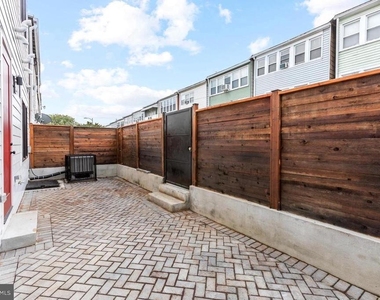 1420 Staples Street Ne - Photo Thumbnail 20