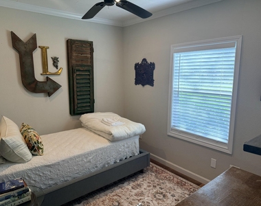 227 Crooked Hollow Rd - Photo Thumbnail 7
