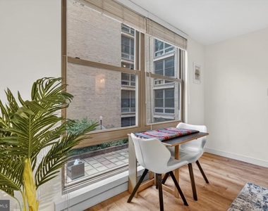 1260 21st Street Nw - Photo Thumbnail 4