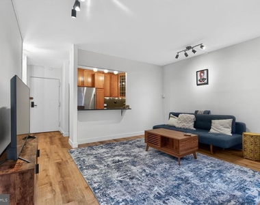 1260 21st Street Nw - Photo Thumbnail 12