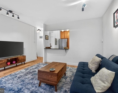 1260 21st Street Nw - Photo Thumbnail 5