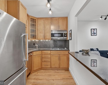1260 21st Street Nw - Photo Thumbnail 6