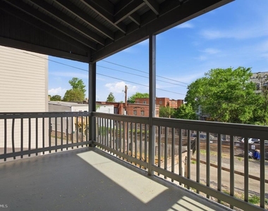 1616 Good Hope Road Se - Photo Thumbnail 19