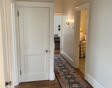 191 Barbour St - Photo Thumbnail 6