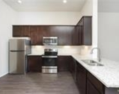 3428 Scott Cir - Photo Thumbnail 3