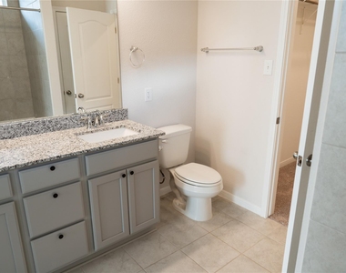 1419 Sideoats Ln - Photo Thumbnail 7