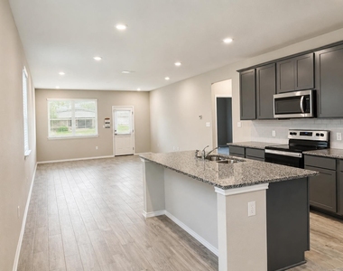 2156 Griffith Dr - Photo Thumbnail 1
